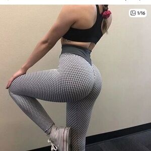 Black and Gray Geometric Leggings